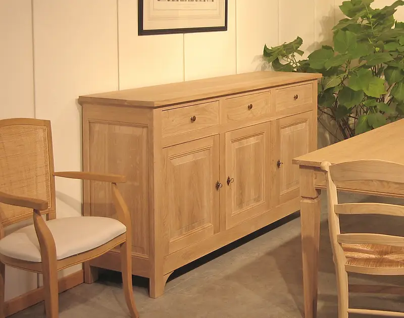 Eettafel in massief hout