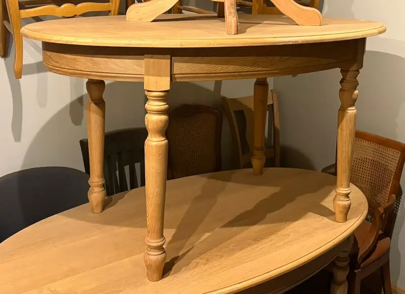 Meubel in massief hout