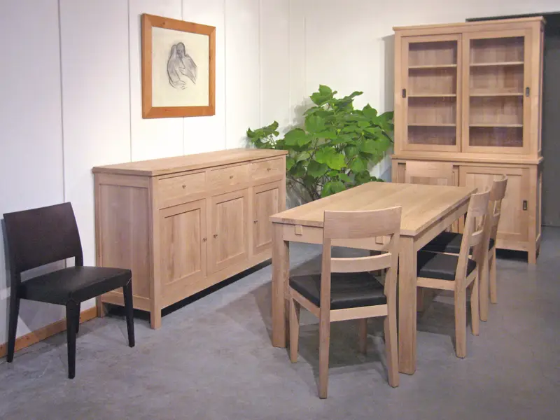 Eettafel in massief hout